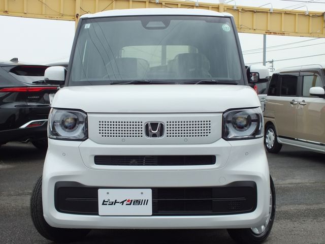 HONDA N BOX 2024 Image 31