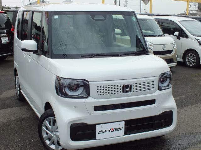 HONDA N BOX 2024 Image 31