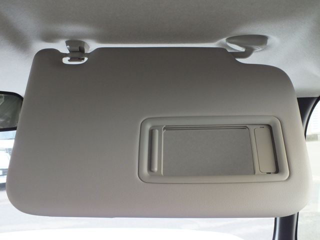 HONDA N BOX 2024 Image 31