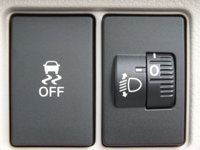 HONDA N BOX 2024 Image 31