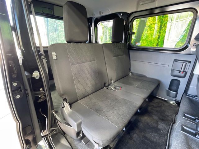 DAIHATSU ATRAI VAN 2022 Image 31