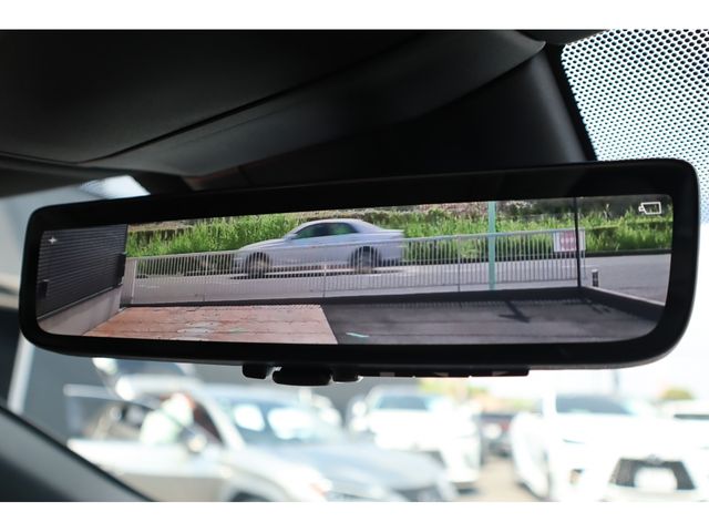 TOYOTA LEXUS RX500H 2023 Image 31