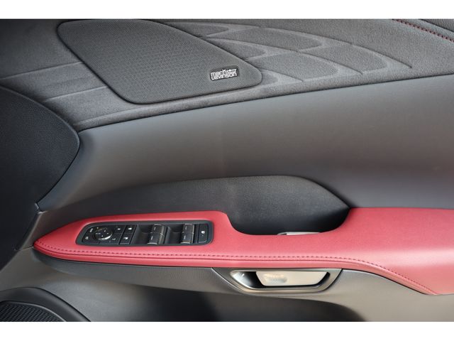 TOYOTA LEXUS RX500H 2023 Image 31