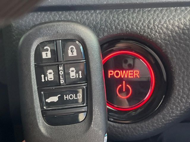 HONDA STEPWAGON E:HEV SPAD 2022 Image 31