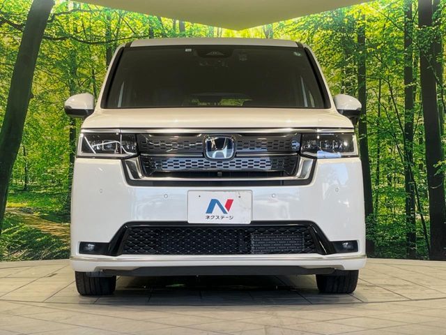 HONDA STEPWAGON E:HEV SPAD 2022 Image 31