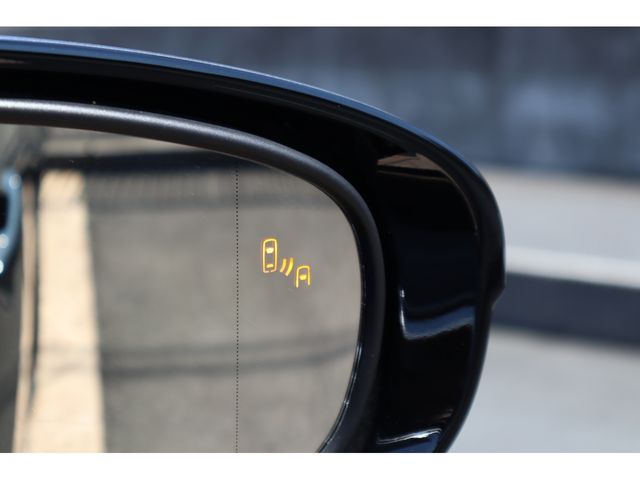 TOYOTA LEXUS GS F 2018 Image 31