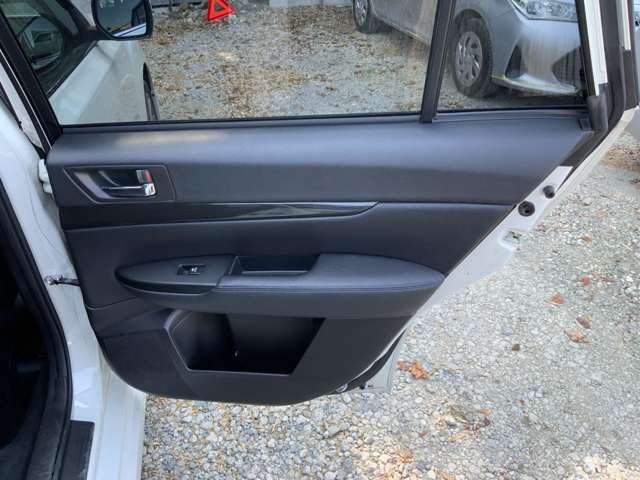 SUBARU LEGACY-TW 4WD 2013 Image 31