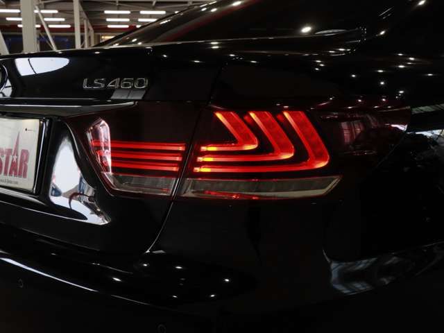 TOYOTA LEXUS LS460 2012 Image 31