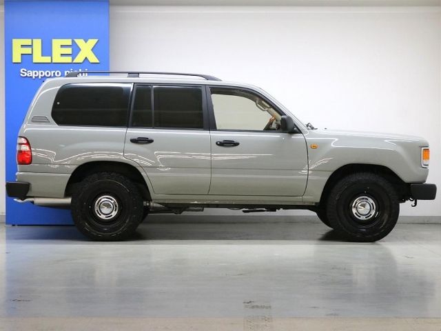 TOYOTA LANDCRUISER WAGON 2003 Image 31
