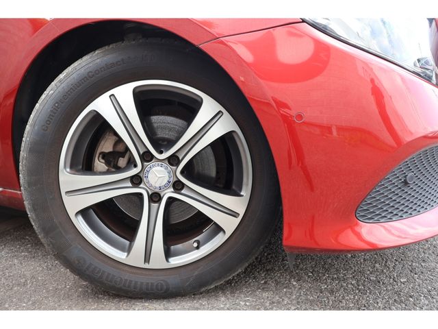 MERCEDES BENZ E CLAS 2017 Image 31