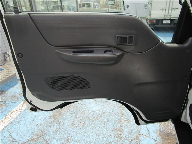 MAZDA BONGO TRUCK 1.15T 2W 2020 Image 31