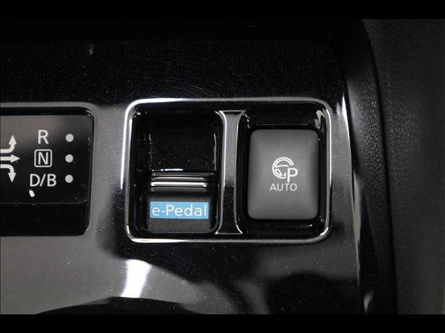 NISSAN LEAF 2020 Image 31