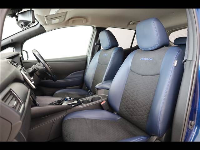 NISSAN LEAF 2020 Image 31