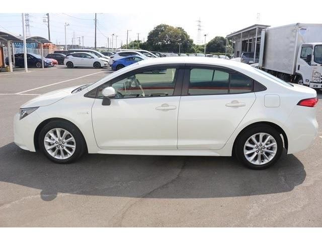TOYOTA COROLLA SEDAN HYBRID 2020 Image 31