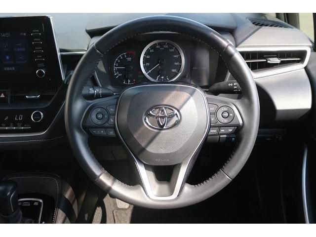 TOYOTA COROLLA SEDAN HYBRID 2020 Image 31