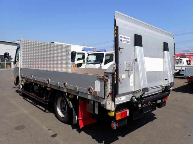 HINO DUTRO 2020 Image 31