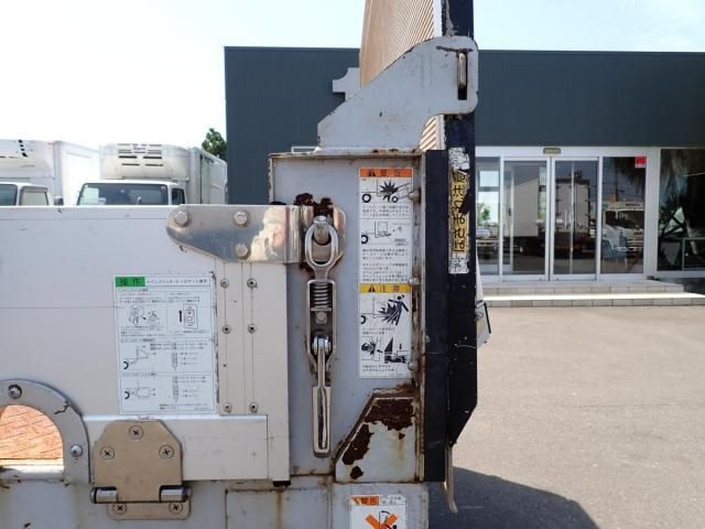 HINO DUTRO 2020 Image 31