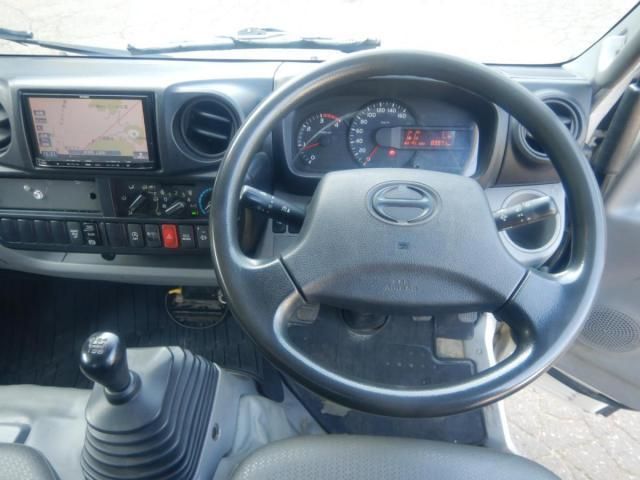 HINO DUTRO 2015 Image 31