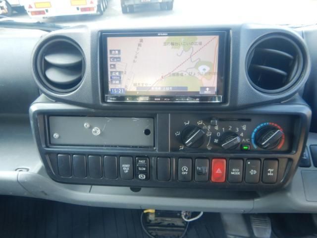 HINO DUTRO 2015 Image 31