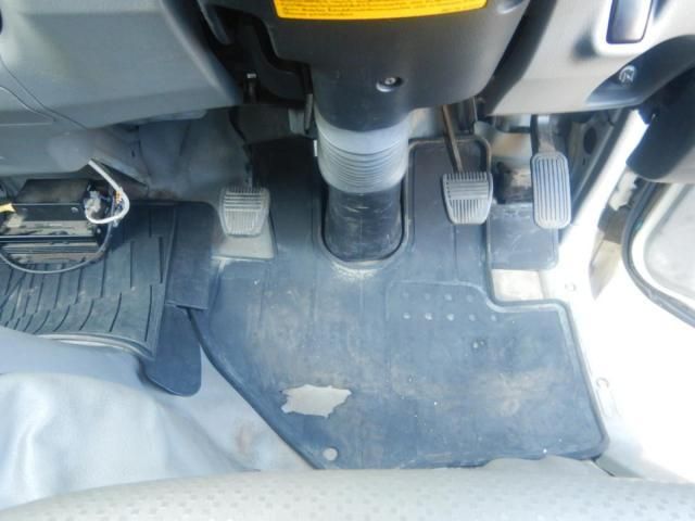 HINO DUTRO 2015 Image 31