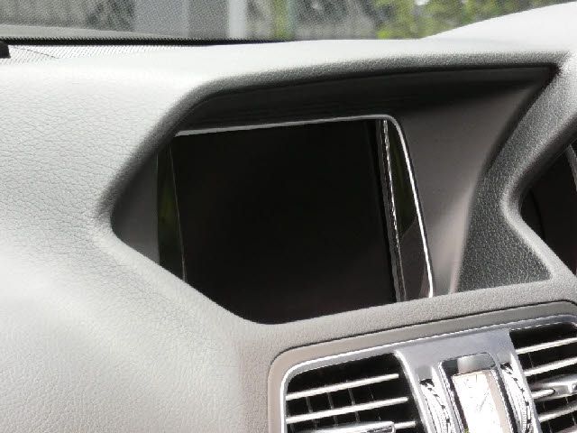 MERCEDES BENZ E CLAS 2014 Image 31