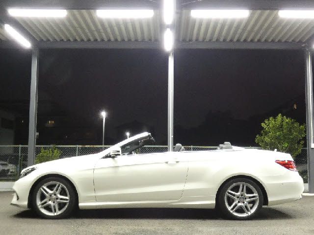 MERCEDES BENZ E CLAS 2014 Image 31