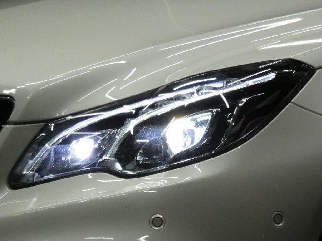 MERCEDES BENZ E CLAS 2014 Image 31