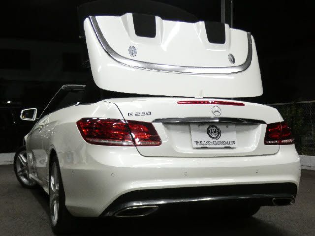 MERCEDES BENZ E CLAS 2014 Image 31