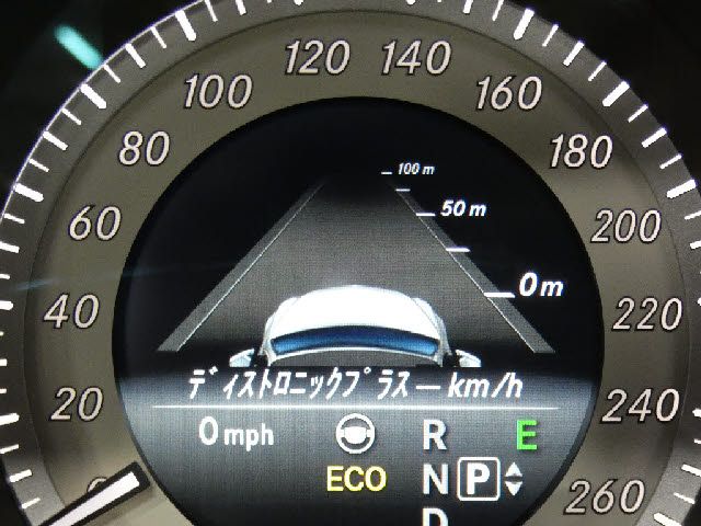 MERCEDES BENZ E CLAS 2014 Image 31