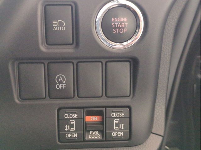 TOYOTA ESQUIRE 2015 Image 31