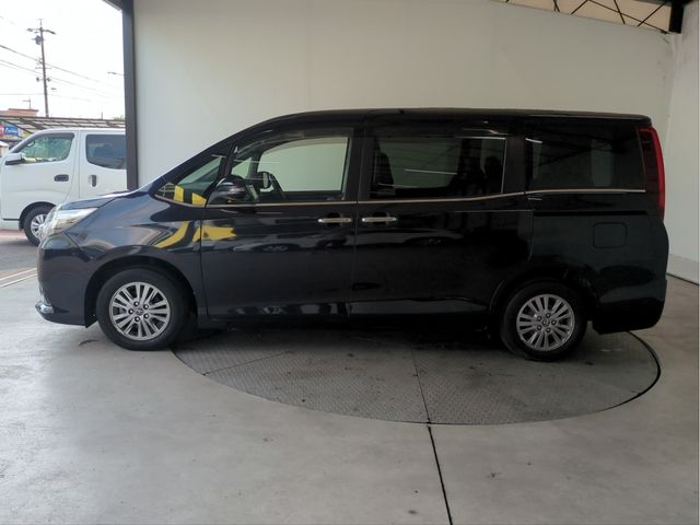 TOYOTA ESQUIRE 2015 Image 31