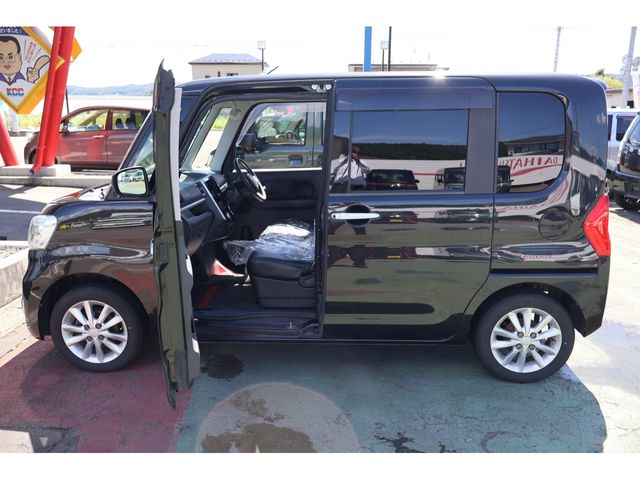 DAIHATSU TANTO 4WD 2018 Image 31