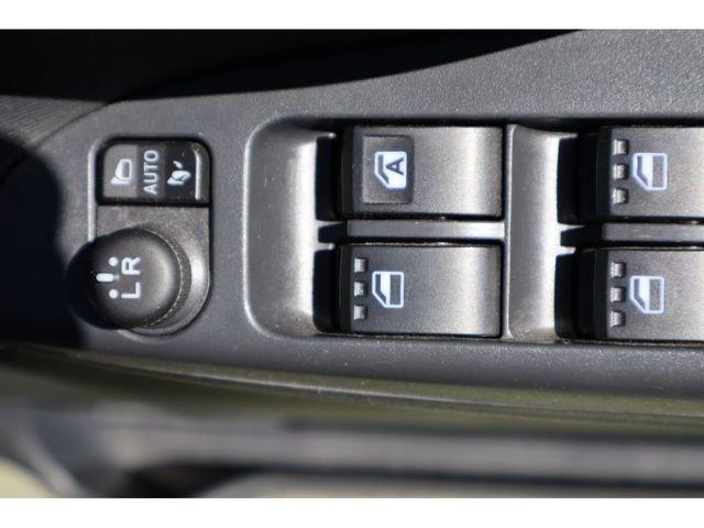 DAIHATSU TANTO 4WD 2018 Image 31