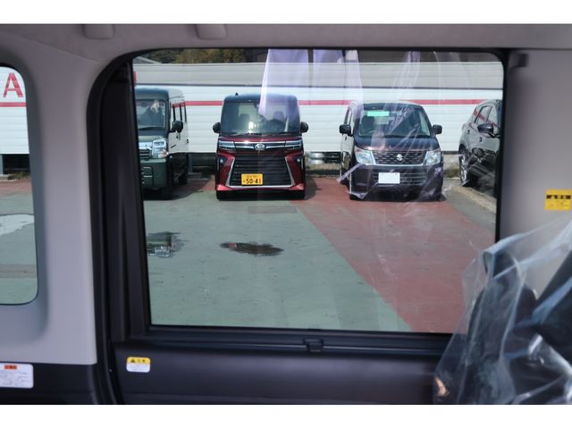 DAIHATSU TANTO 4WD 2018 Image 31