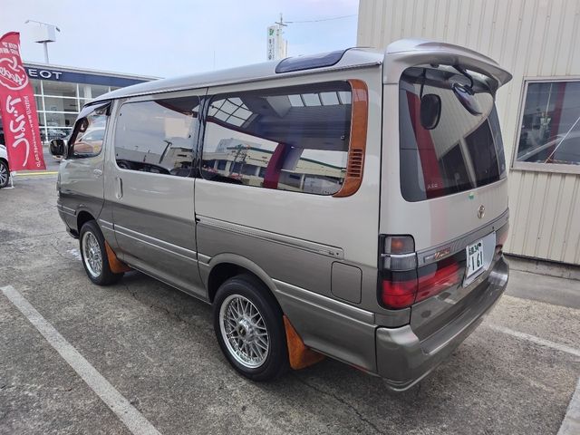 TOYOTA HIACE WAGON 4WD 1996 Image 31