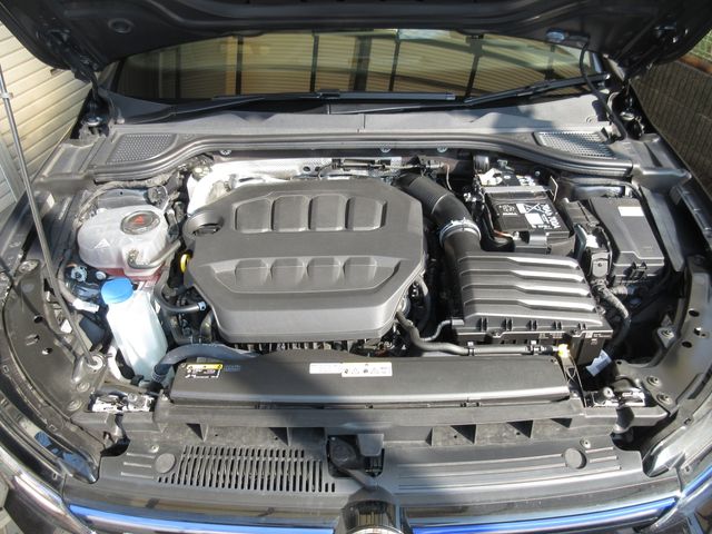 VOLKSWAGEN GOLF R VA 2024 Image 31