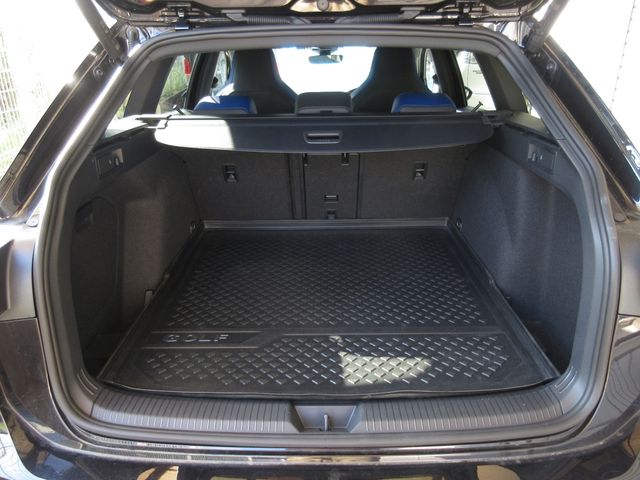 VOLKSWAGEN GOLF R VA 2024 Image 31