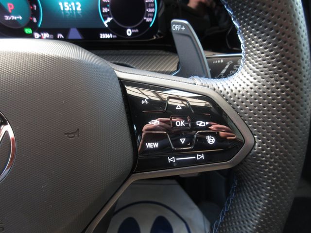VOLKSWAGEN GOLF R VA 2024 Image 31