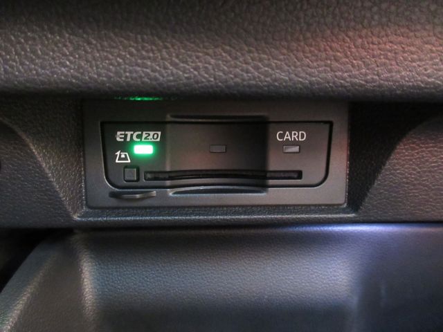 VOLKSWAGEN GOLF R VA 2024 Image 31