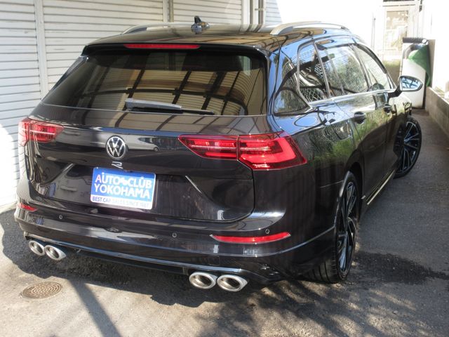 VOLKSWAGEN GOLF R VA 2024 Image 31