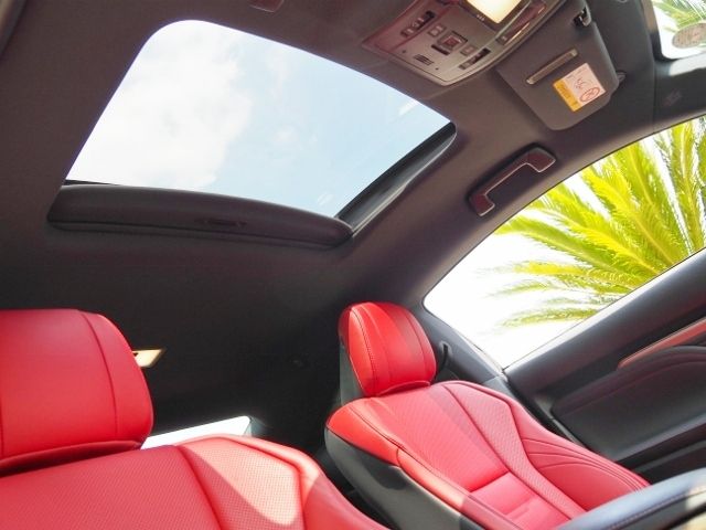 TOYOTA LEXUS RC300H 2020 Image 31