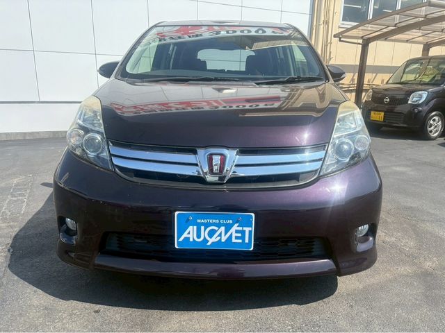 TOYOTA ISIS 2014 Image 31