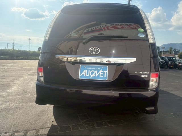 TOYOTA ISIS 2014 Image 31