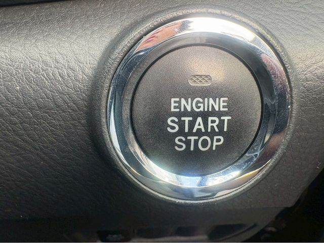 TOYOTA ISIS 2014 Image 31