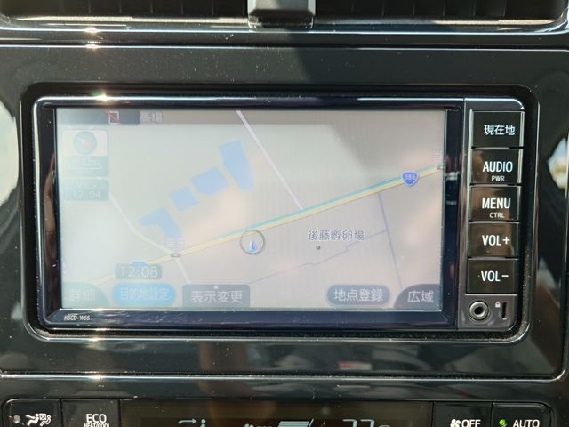 TOYOTA PRIUS 2018 Image 31