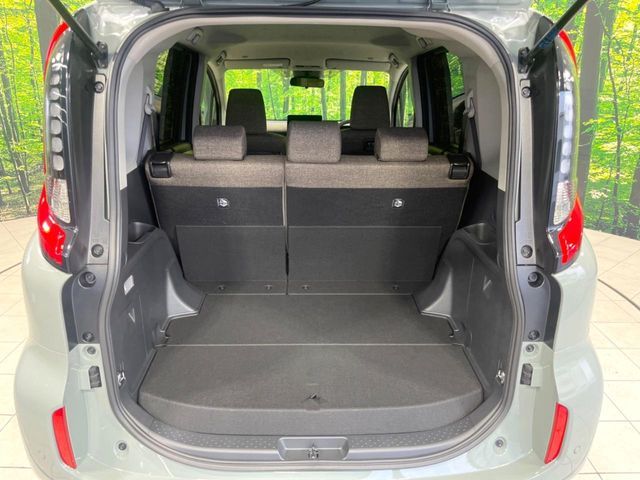 TOYOTA SIENTA HYBRID 2024 Image 31