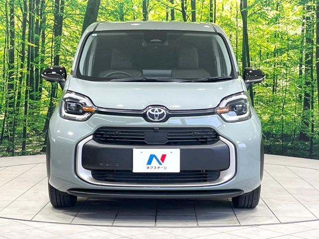 TOYOTA SIENTA HYBRID 2024 Image 31