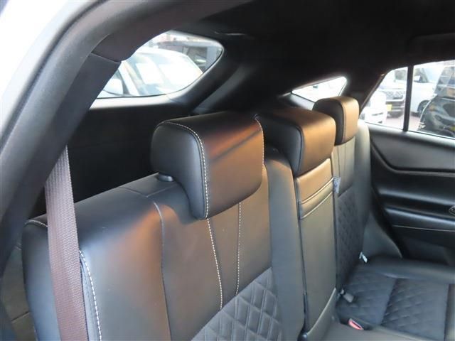 TOYOTA HARRIER HYBRID 2015 Image 31