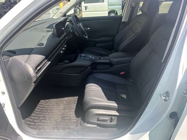 HONDA ZR-V E:HEV 2023 Image 31