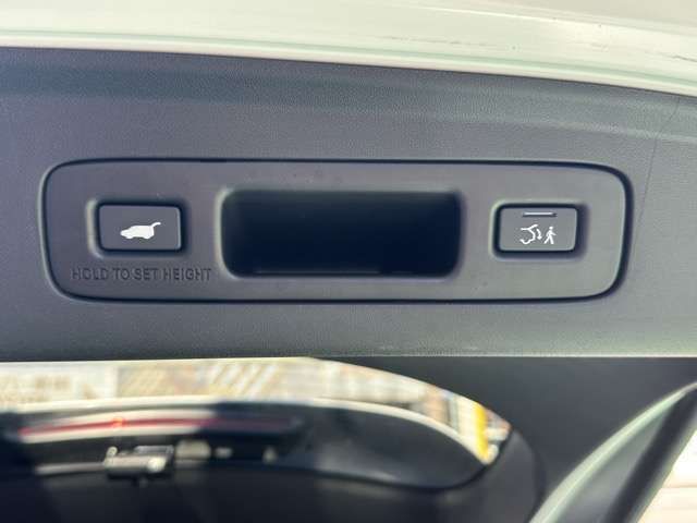 HONDA ZR-V E:HEV 2023 Image 31